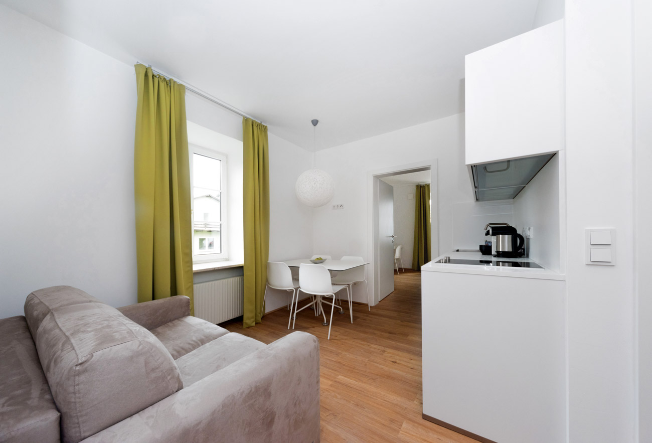 Ferienwohnung / Apartment in Salzburg: bis 5 Personen (3 Räume)
